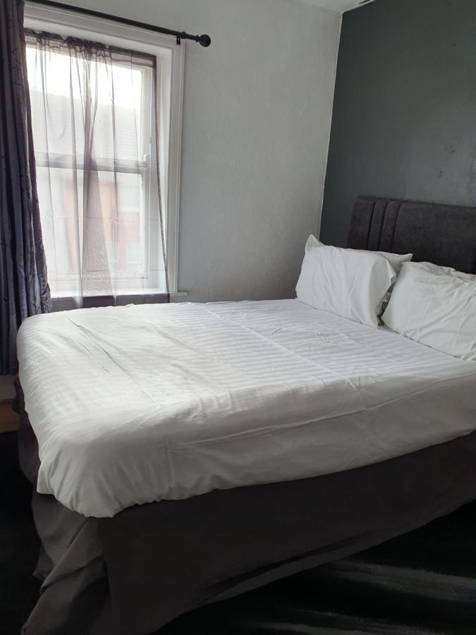 Balkan Hotel Blackpool Buitenkant foto