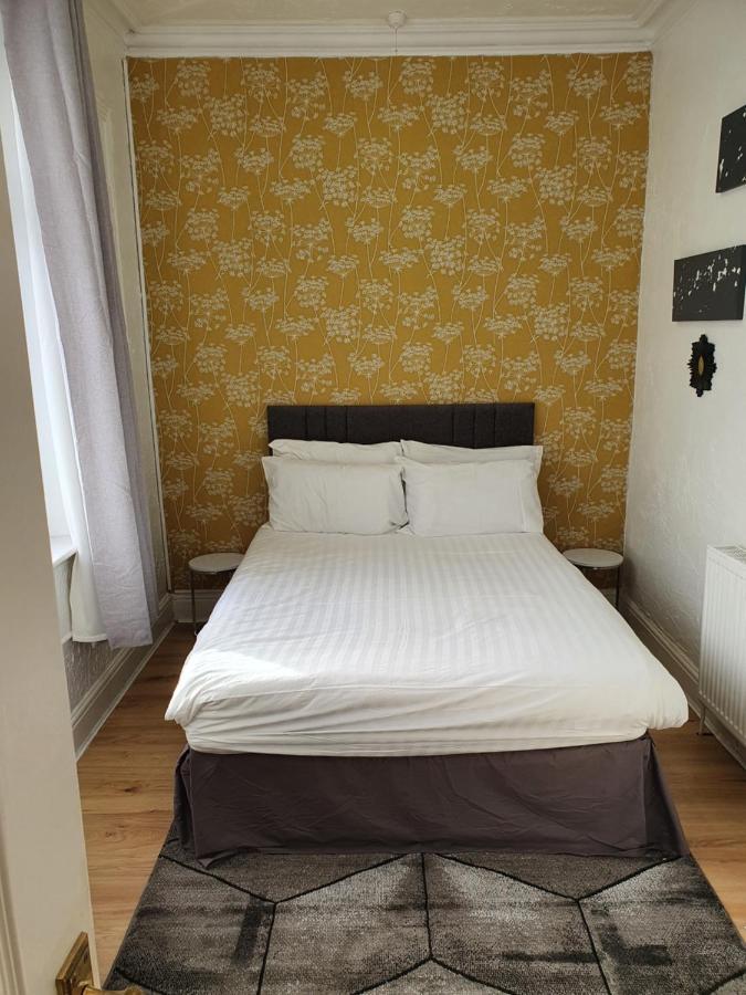 Balkan Hotel Blackpool Buitenkant foto