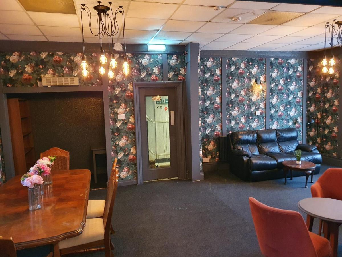 Balkan Hotel Blackpool Buitenkant foto