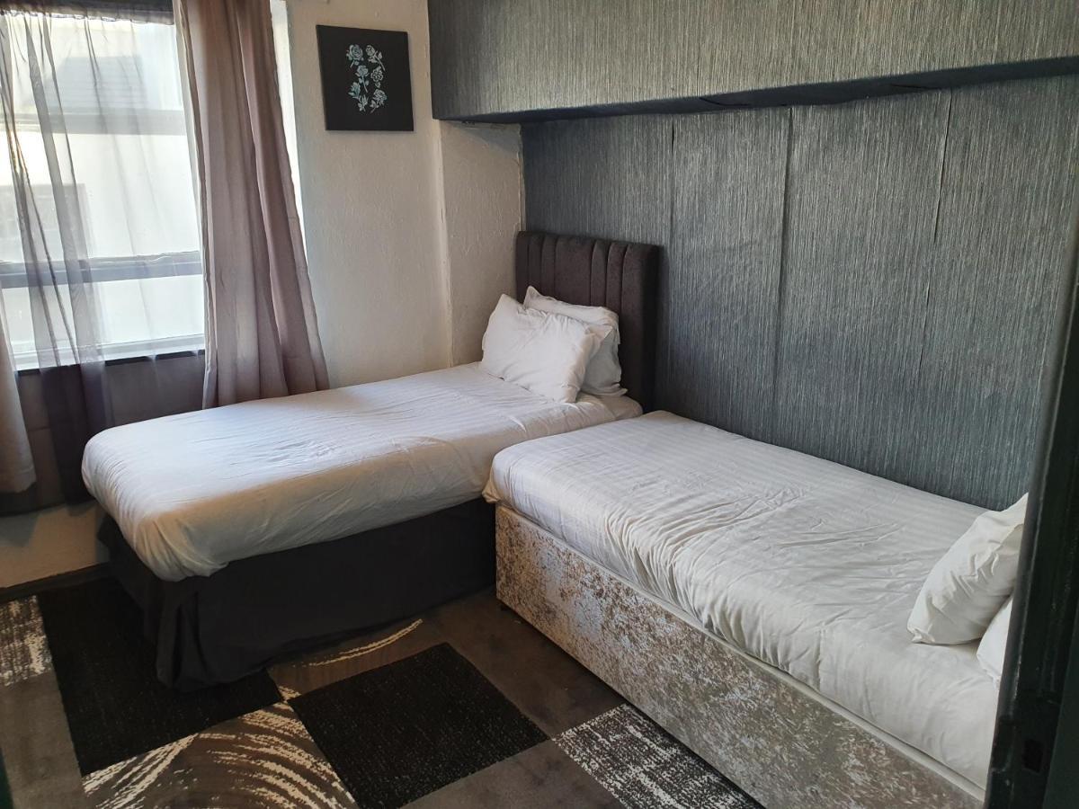 Balkan Hotel Blackpool Buitenkant foto