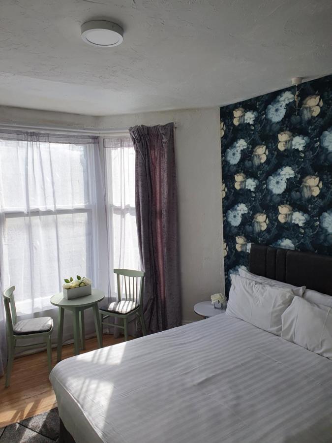 Balkan Hotel Blackpool Buitenkant foto
