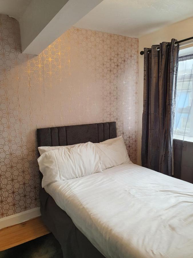 Balkan Hotel Blackpool Buitenkant foto